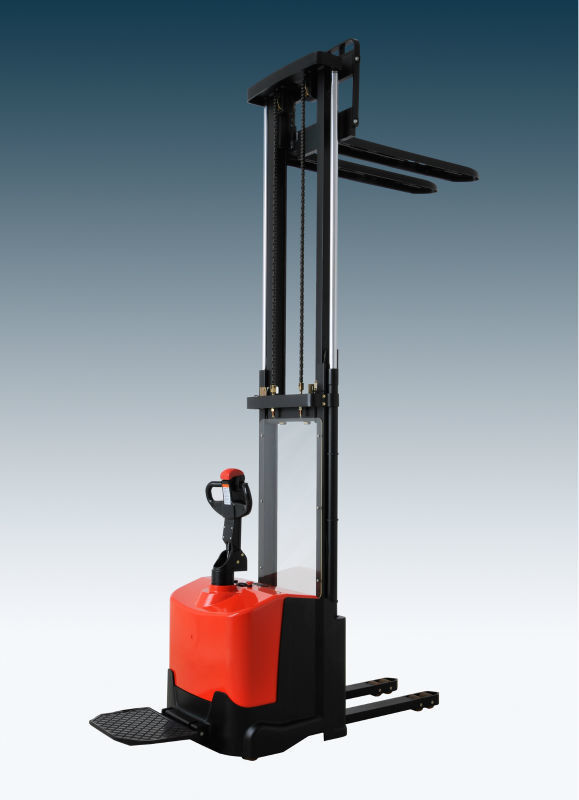 2 Stage STD Stand On Pallet Stacker Forklift With 24V Battery Voltage CE / ISO